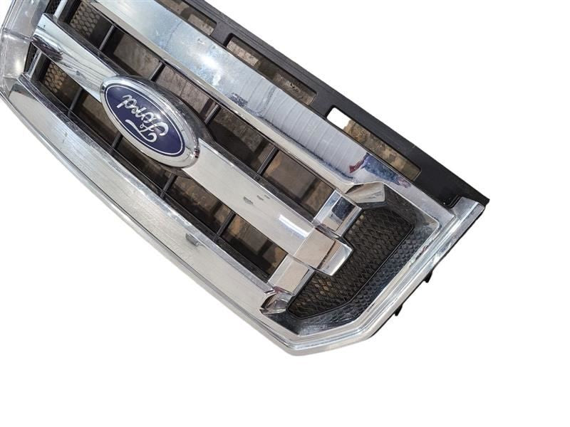 Grille XLT 3 Chrome Center Bars Fits 15-17 FORD F150 PICKUP 580042