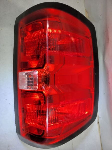 Driver Tail Light Pickup With Box DRW Fits 16-19 SIERRA 3500 PICKUP 55