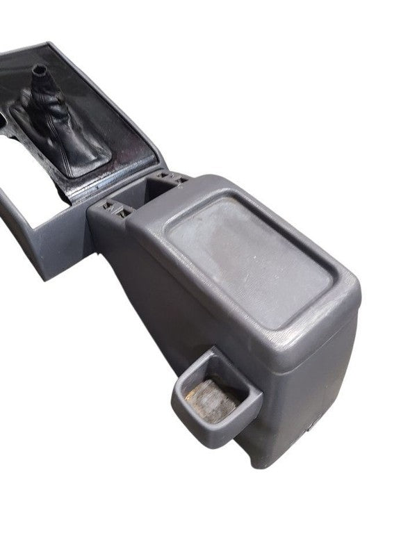 LANDCRUIS 1993 Console Front 646207