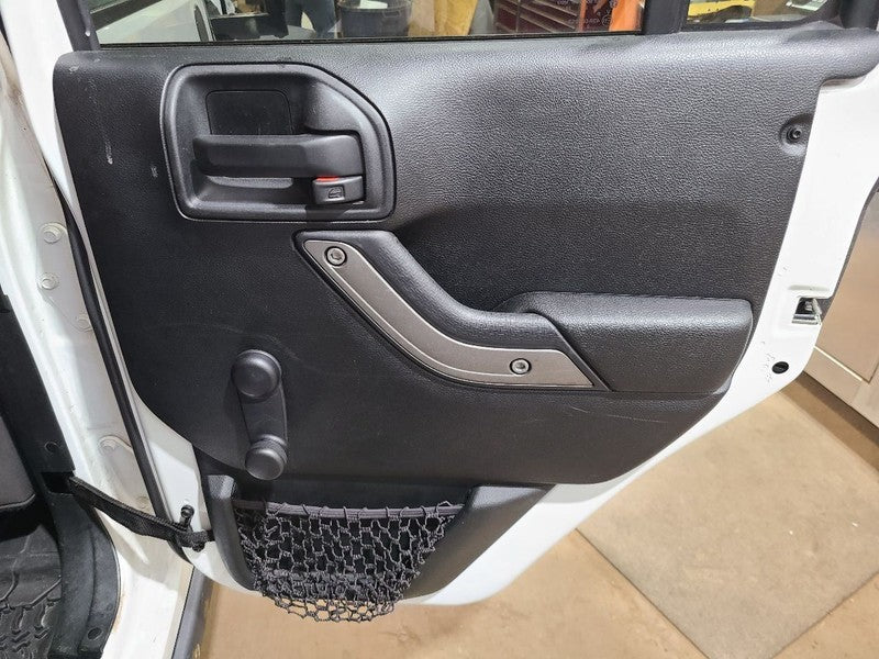 Passenger Rear Side Door Full Door VIN W 6th Digit Fits 11-18 WRANGLER