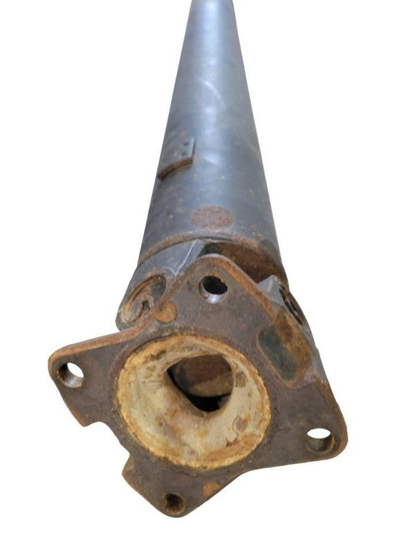 Rear Drive Shaft Standard Cab 8' Box 4WD Fits 17-18 FORD F250SD PICKUP
