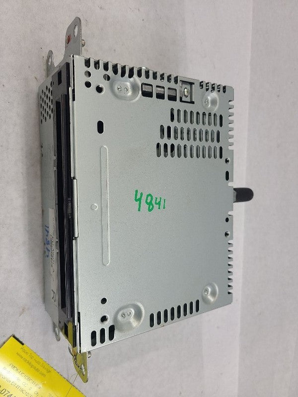 Audio Equipment Radio Receiver AM-FM-CD-MP3 Single Disc Fits 13 EDGE 6
