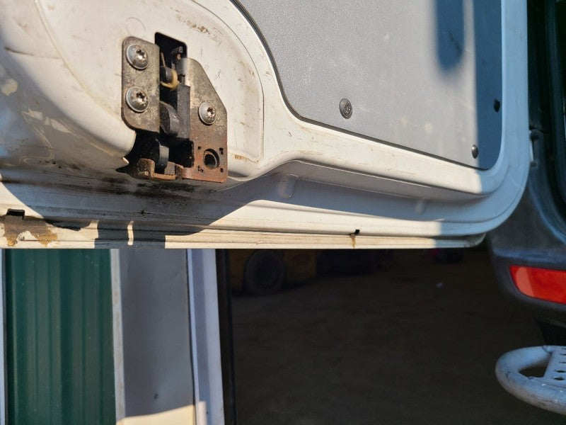 Driver Rear Back Door High Roof Fits 10-18 MERCEDES SPRINTER 2500 6735