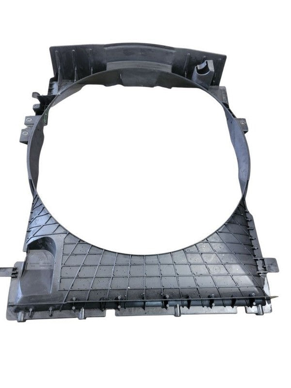 RAM3500   2010 Radiator Shroud 673479