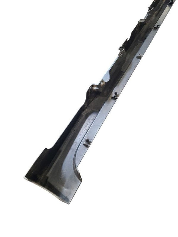 SIENNA    2019 Rocker Panel Moulding 670040
