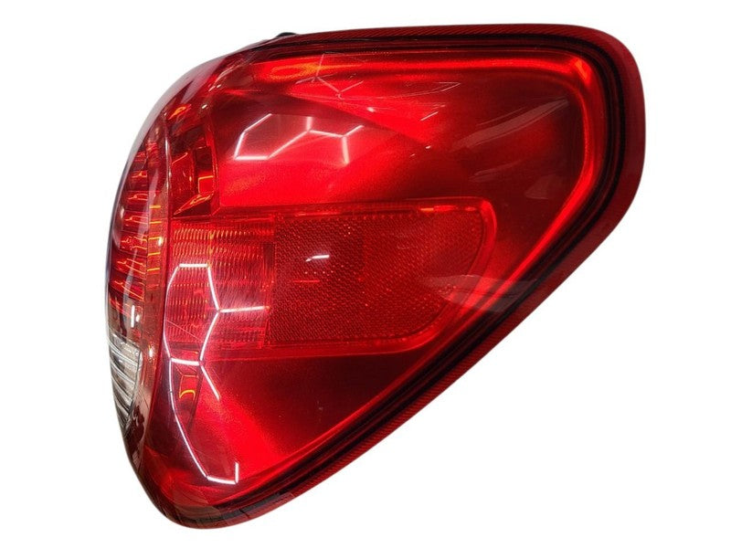 Passenger Tail Light Quarter Panel Mounted Fits 08-17 SEQUOIA 678176