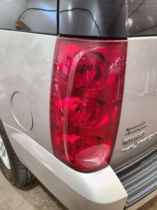 Driver Tail Light Excluding Denali Fits 07-11 YUKON 678823