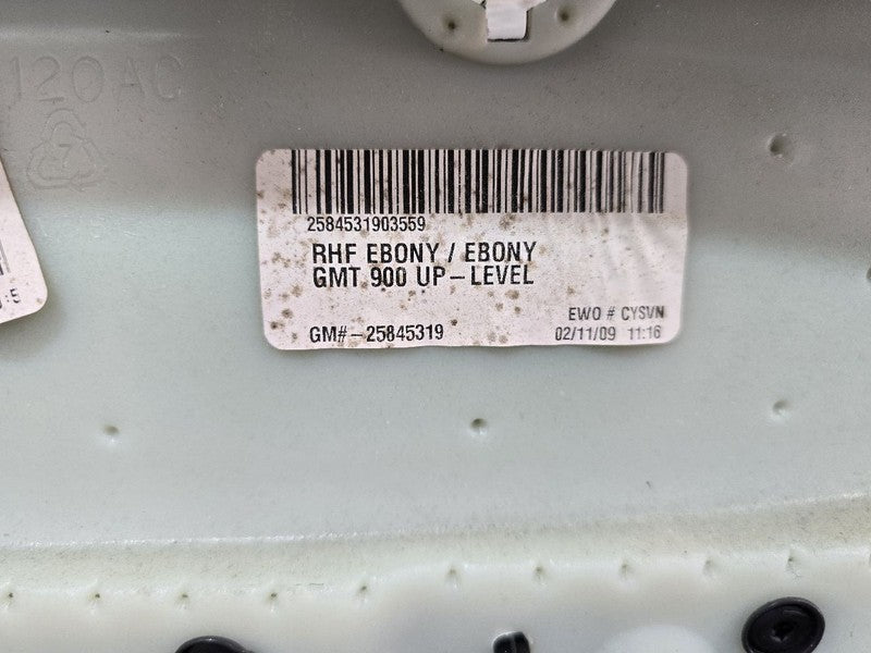 Front Passenger Door Trim Panel Fits 2007 SILVERADO 3500 646594