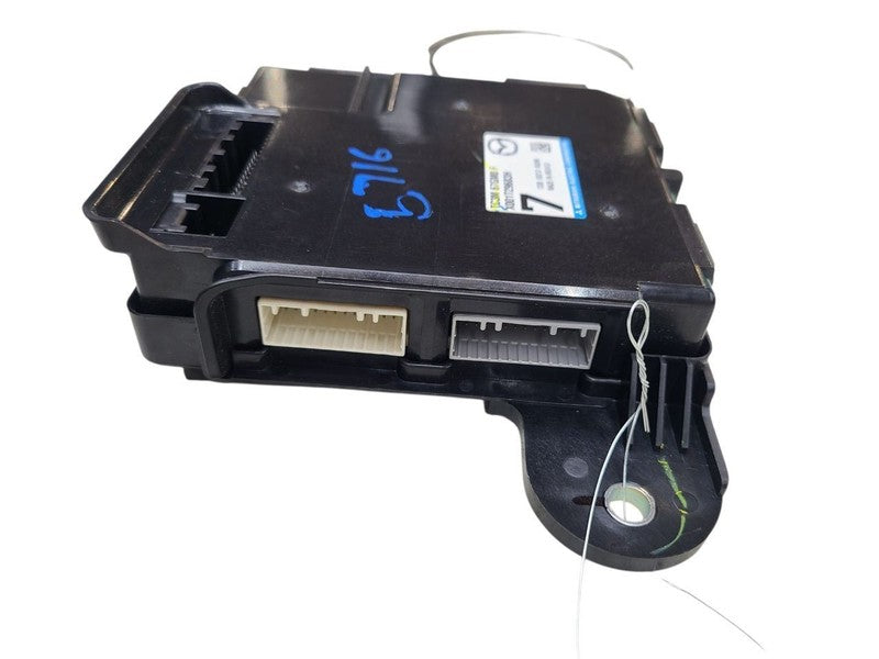 Chassis ECM Network Gateway Under Right Hand Dash Fits 21-23 MAZDA CX-