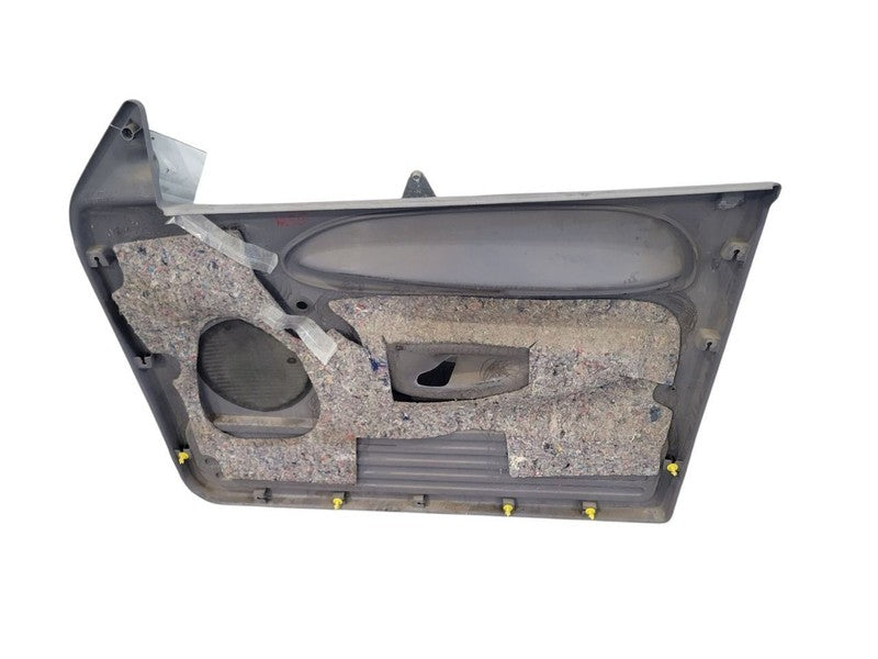 RAM1500   2001 Front Door Trim Panel 667051