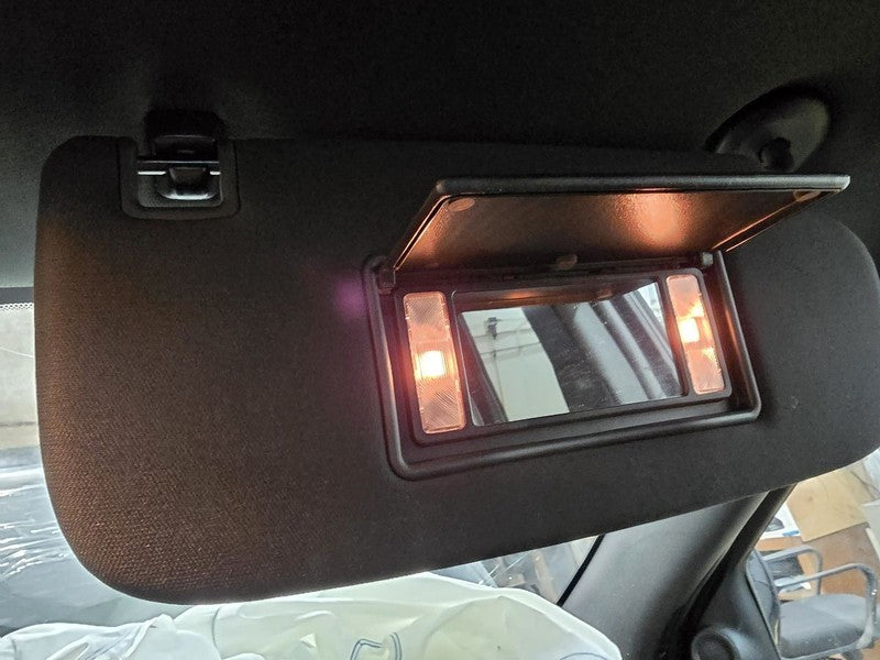 Passenger Sun Visor Wk Body VIN E Or F Fits 14-22 GRAND CHEROKEE 61361
