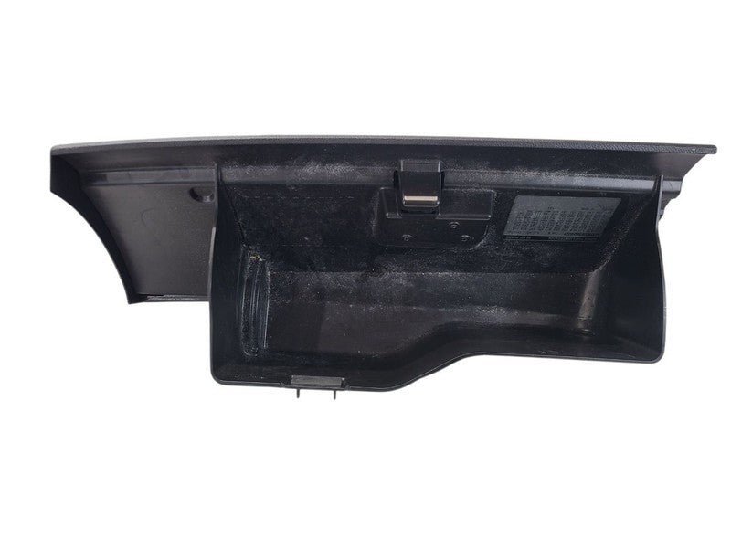 YUKON     2009 Glove Box 670158