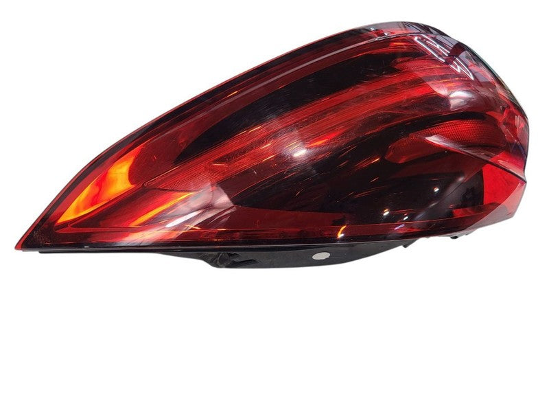 Passenger Tail Light Quarter Panel Mounted Fits 15-18 PORSCHE CAYENNE 