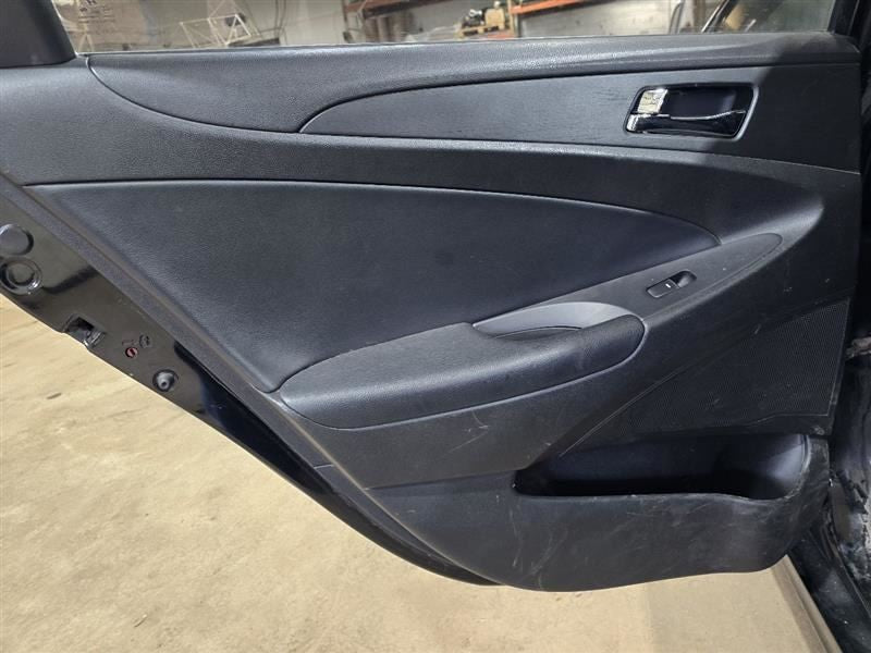 Driver's Rear Door Trim Panel Fits 2011 SONATA 582205