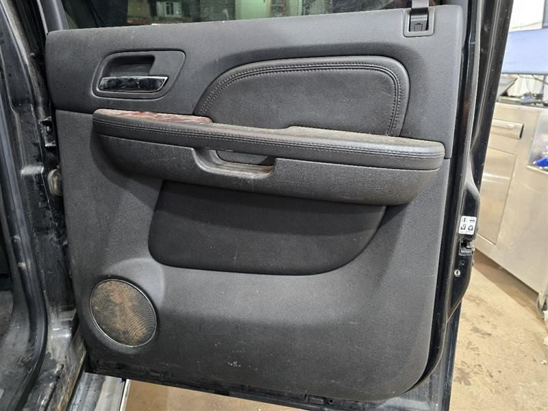 ESCALAEXT 2008 Door Trim Panel Rear 602752