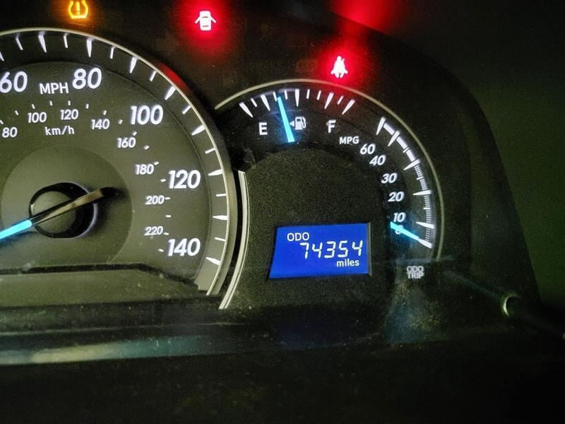 CAMRY     2012 Owners Manual 530335