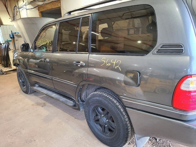 Passenger Front Door Without 9 Speaker Option Fits 98-06 LEXUS LX470 6