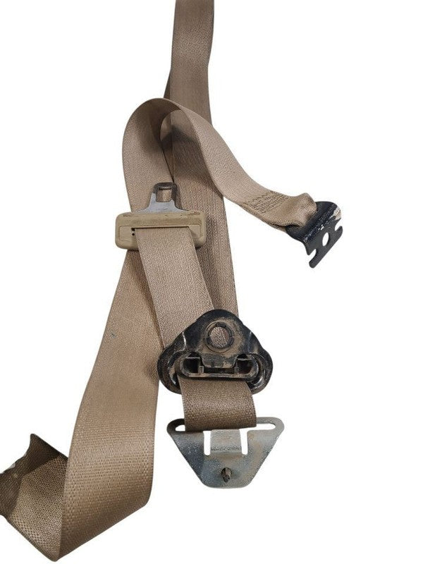 SUBURBN15 2011 Seat Belt Rear 641511