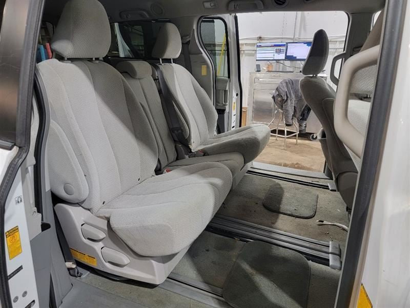Passenger Dash Fits 12-14 SIENNA 284304