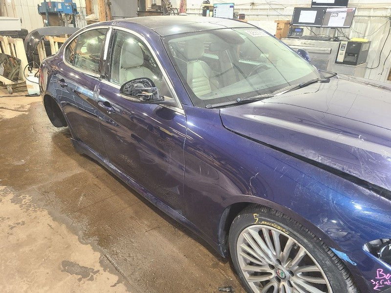 GIULIA    2019 Front Door 656025