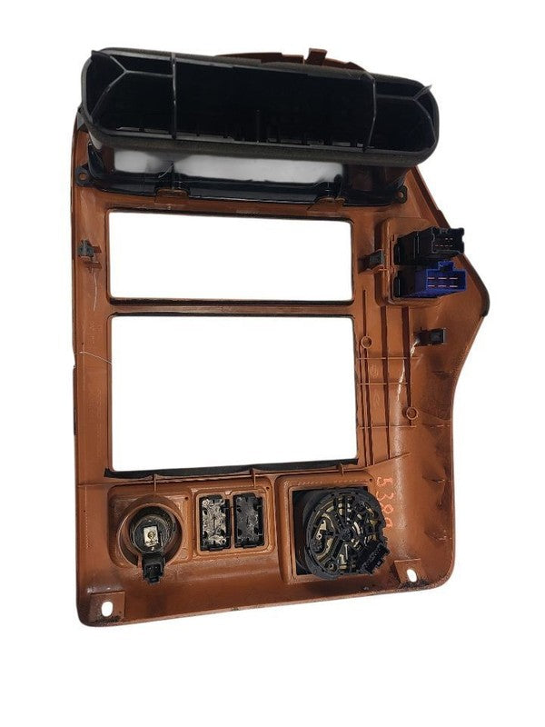 QX4       1999 Dash Bezel 658275