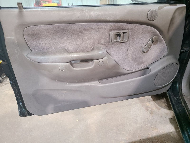 Driver Left Front Door Manual Windows Fits 95-04 TACOMA 679524