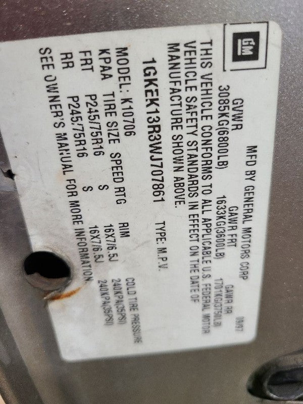 YUKON     1998 High Mounted Stop Light 664318