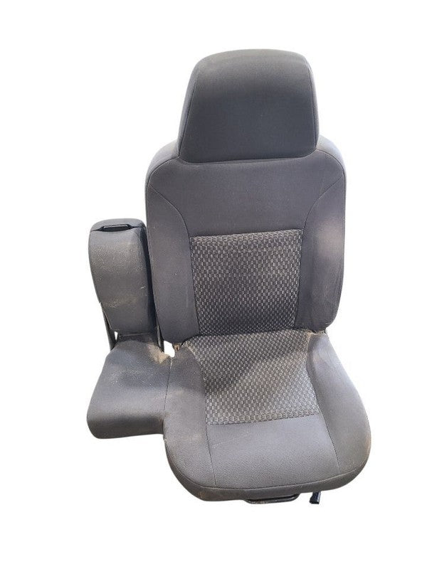 Driver Front Seat Bucket And Bench Split Seat Opt AM6 Fits 06 CANYON 6