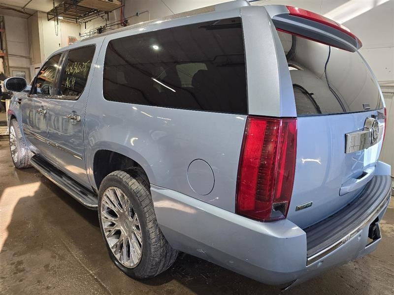 ESCALAESV 2011 Third Seat Station Wagon  Van 609409