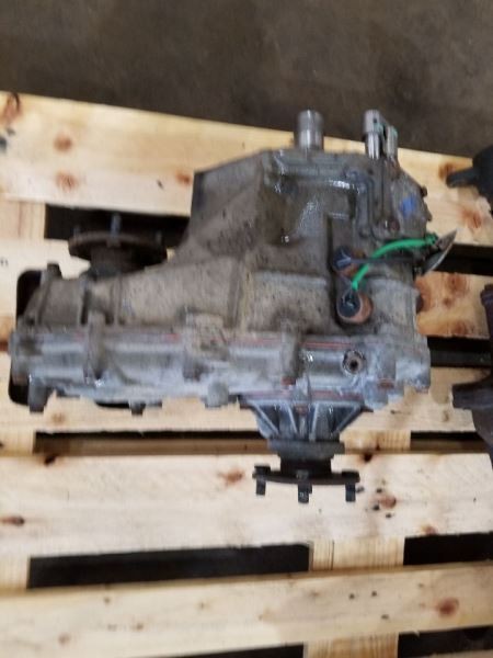 Transfer Case 4 Cylinder Automatic Fits 97-04 TACOMA 282571