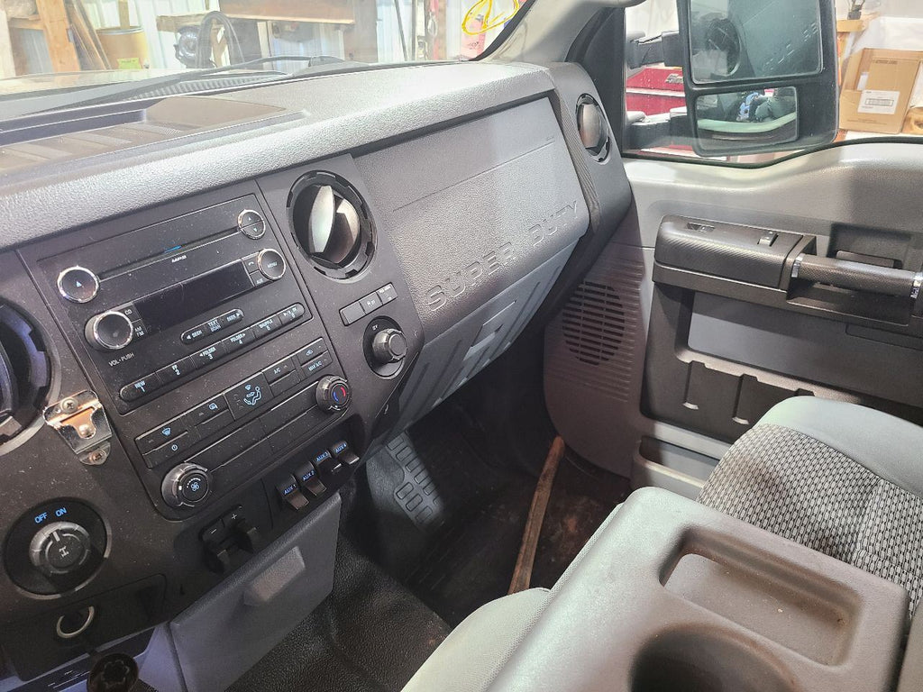 F250SD    2011 Topper/Tonneau 667511