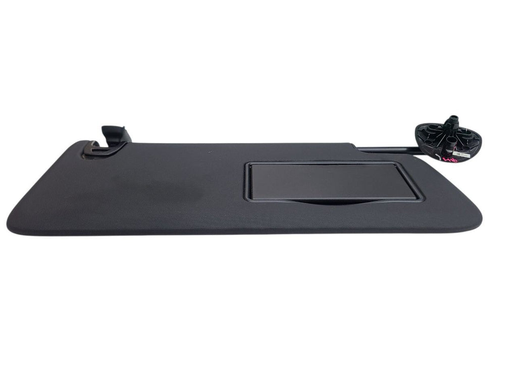 Passenger Sun Visor Without Illumination Fits 19-26 DODGE 2500 PICKUP 