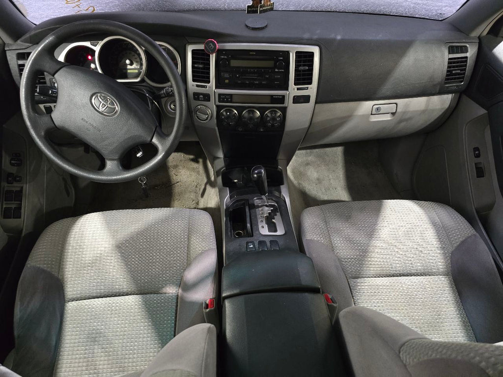 4 RUNNER  2004 Seat Belt Rear 622056