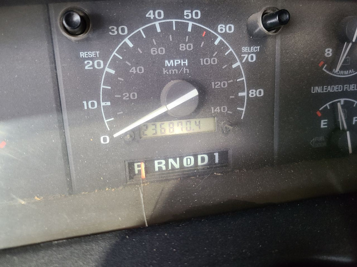 F150      1992 Headliner 678307