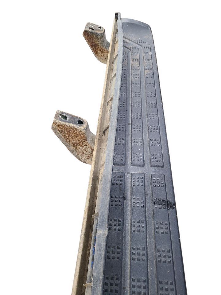 SEQUOIA   2013 Running Board 678165