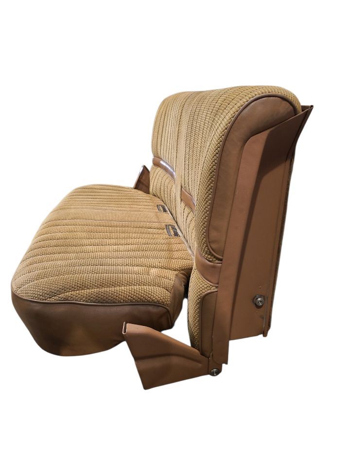 OLDS-SW   1988 Seat Rear 677789