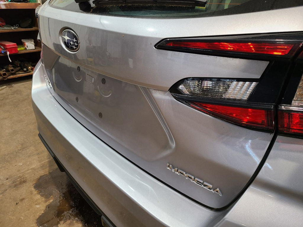 IMPREZA   2025 Trunk/Hatch/Tailgate 678409