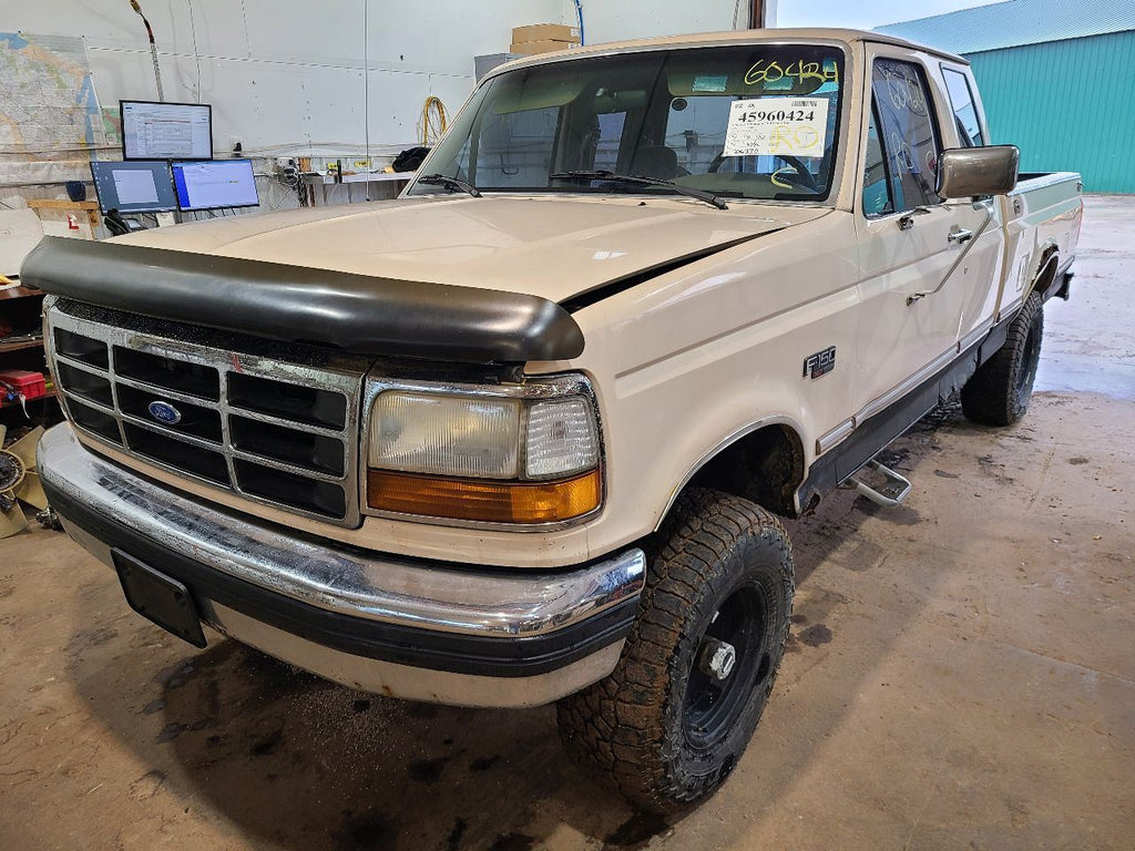 F150      1992 Headliner 678307