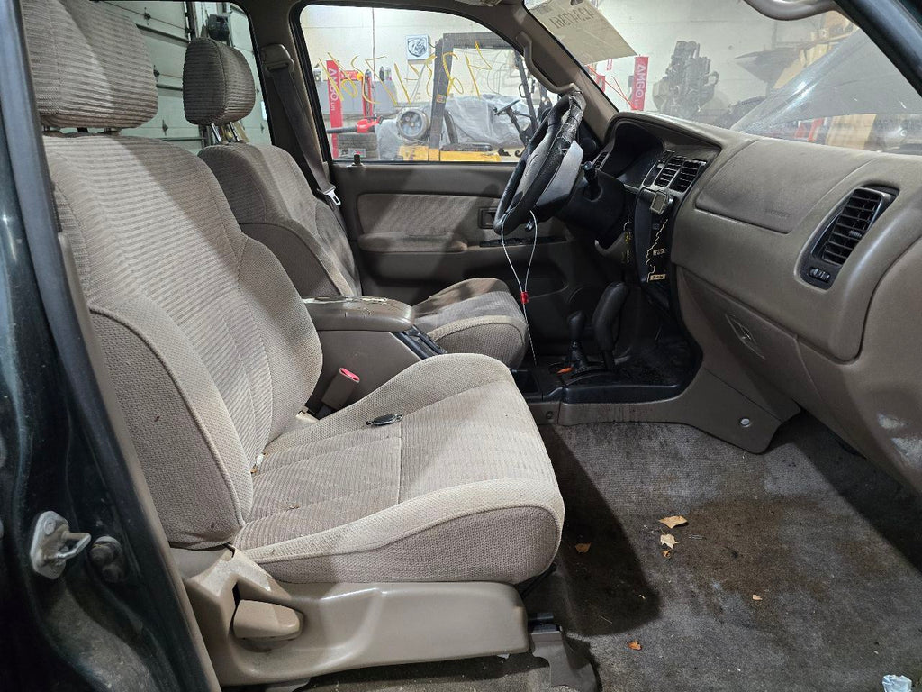 4 RUNNER  1998 Seat Belt Rear 638002